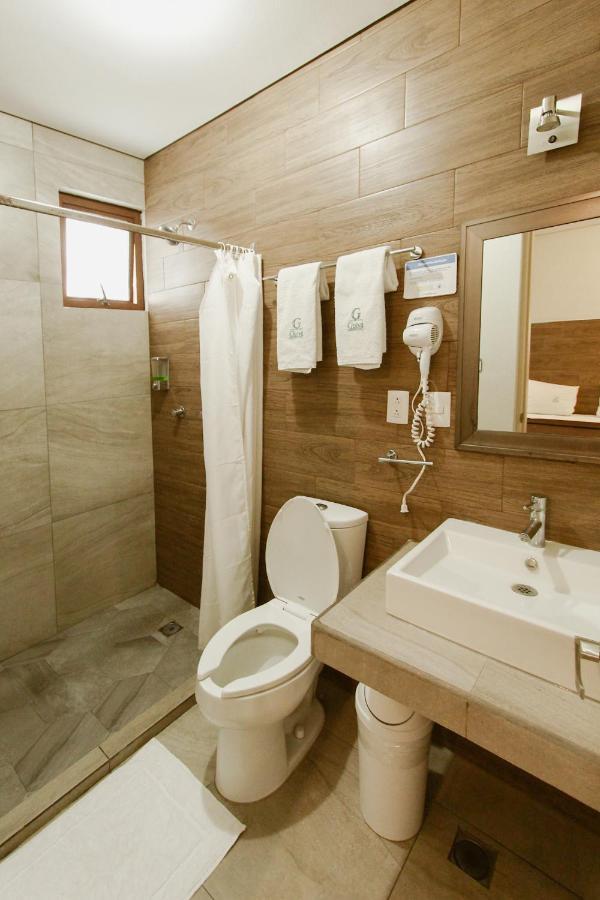 Hotel Guiva Aeropuerto Oaxaca Bagian luar foto